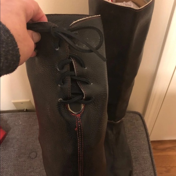 SOLD🌺BED STU MANCHESTER RED SOLE🌺 - Picture 4 of 8